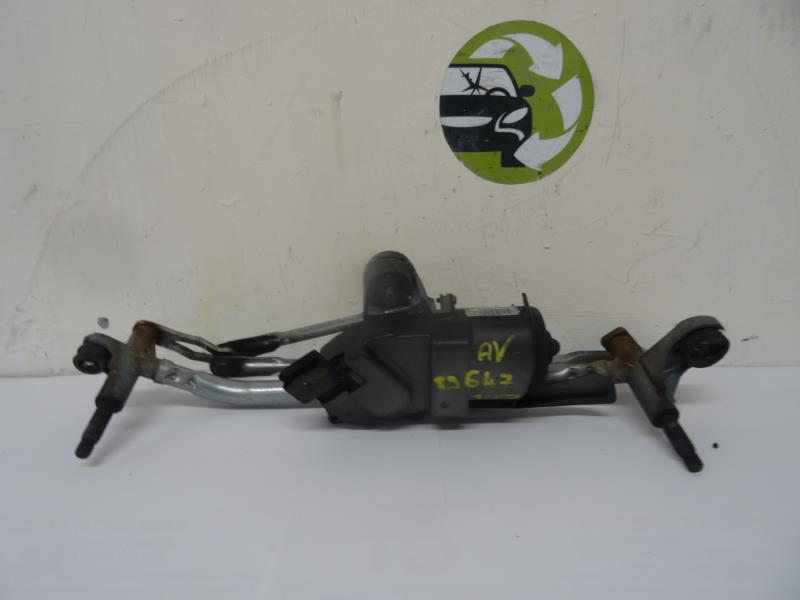 Moteur essuie glace avant