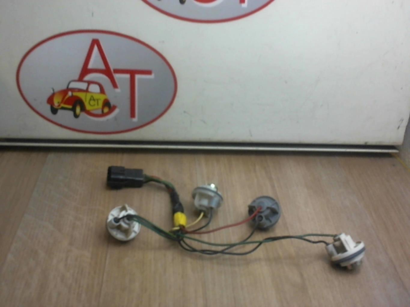 Platine feu arriere droit