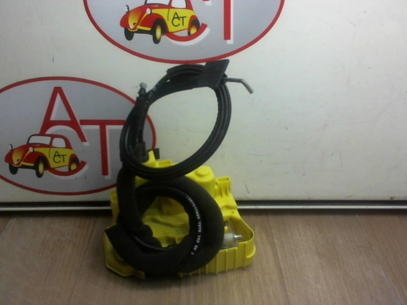 Serratura porta laterale sinistra