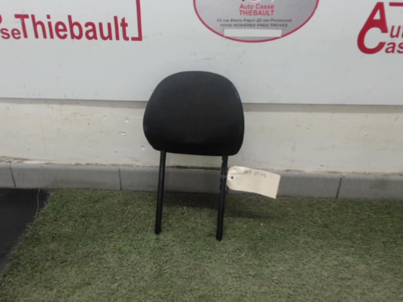 Appui tete avant