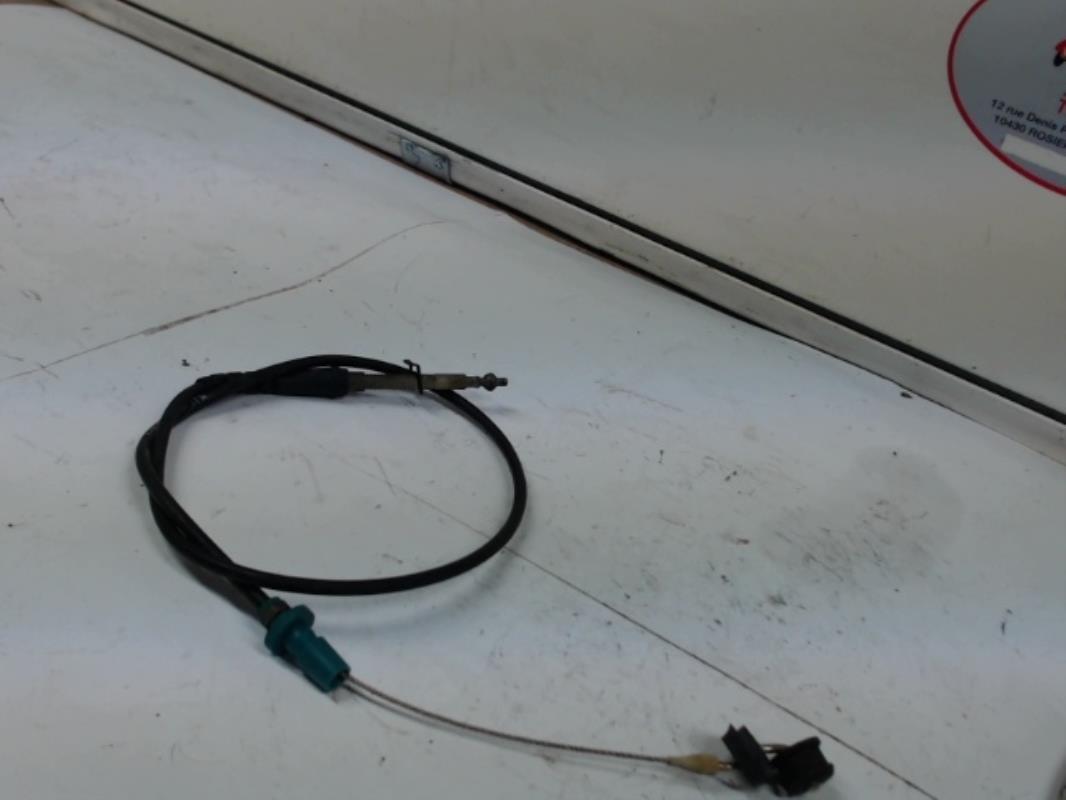 Cable d'accelerateur