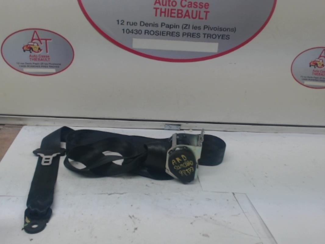 Ceinture arriere droit