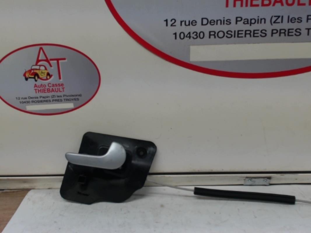 Poignee interieur avant droit