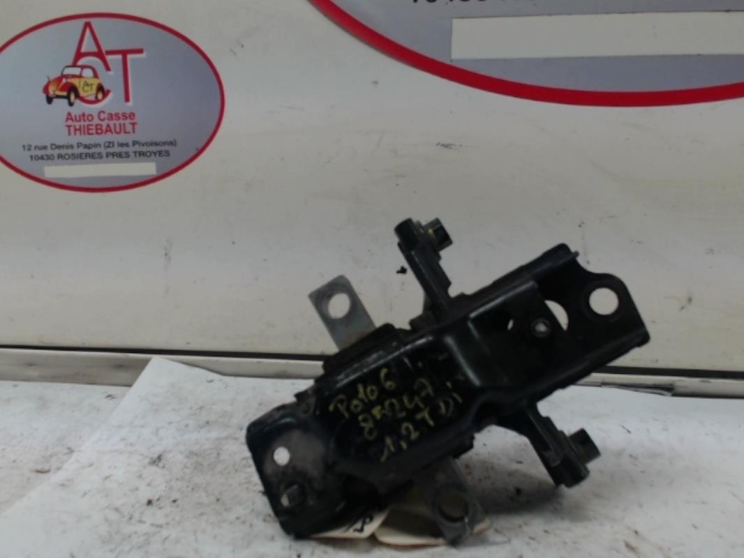 Support moteur gauche