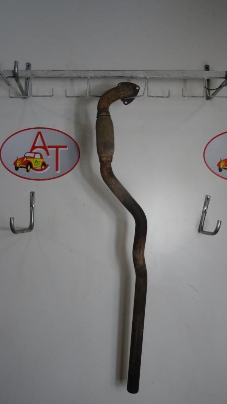 Tube intermediaire (echappement)
