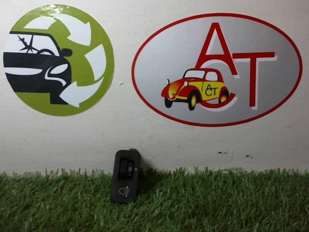 Comando regolazione altezza fari