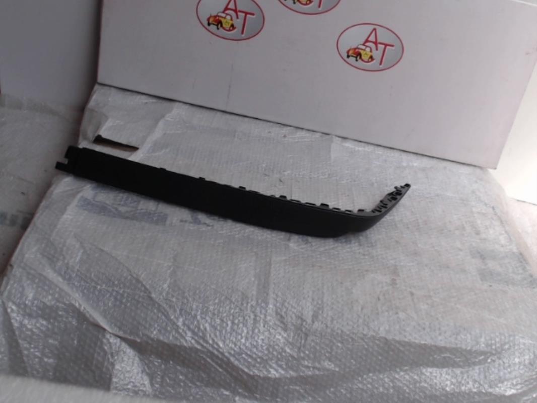 Modanatura paraurti anteriore
