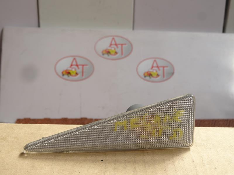 Ripetitore lampeggiante anteriore destro (Luci)