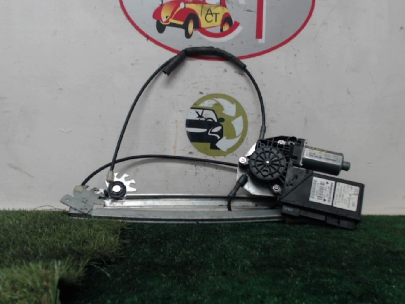 Leve vitre electrique avant droit
