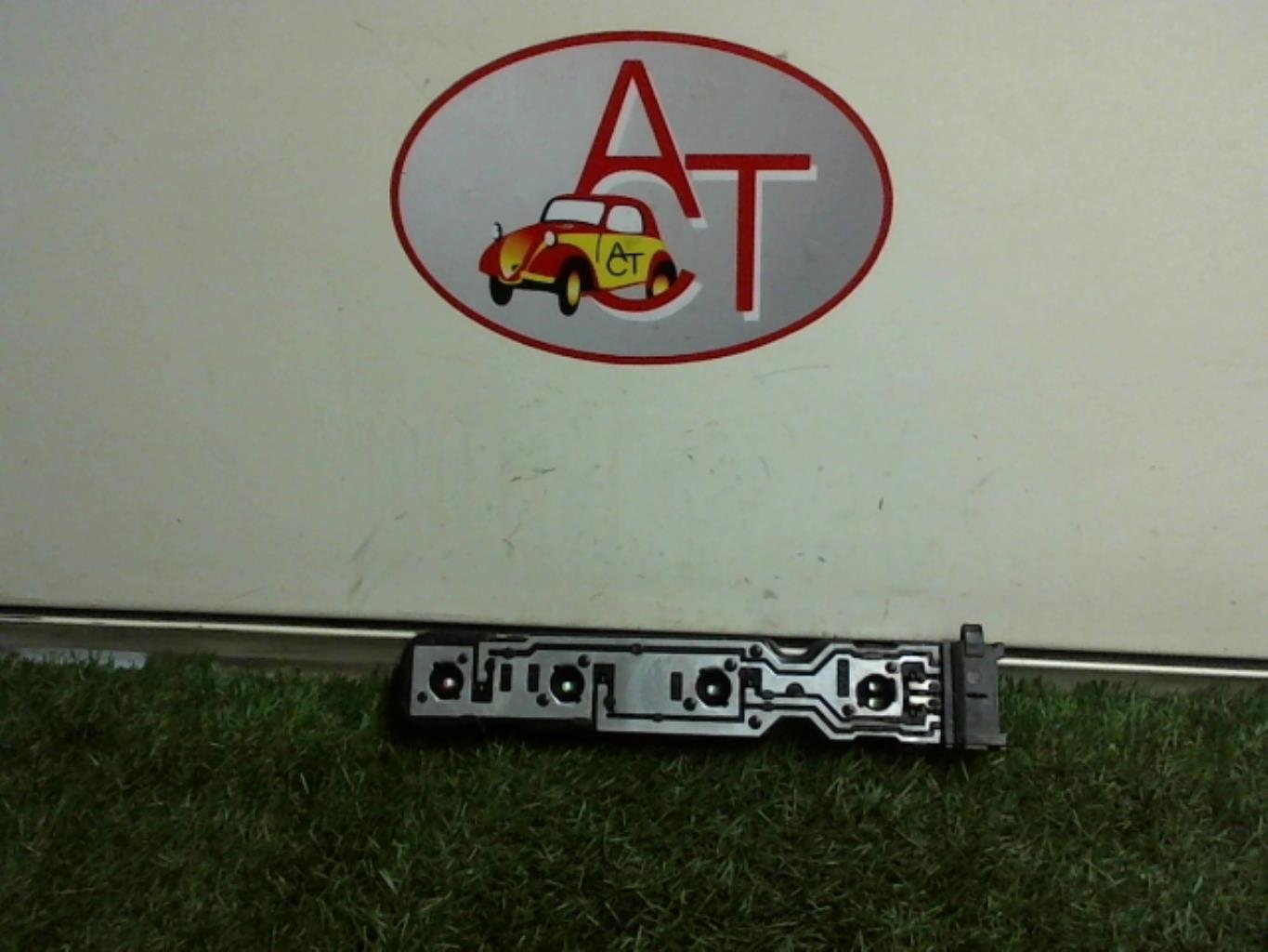 Platine feu arriere droit