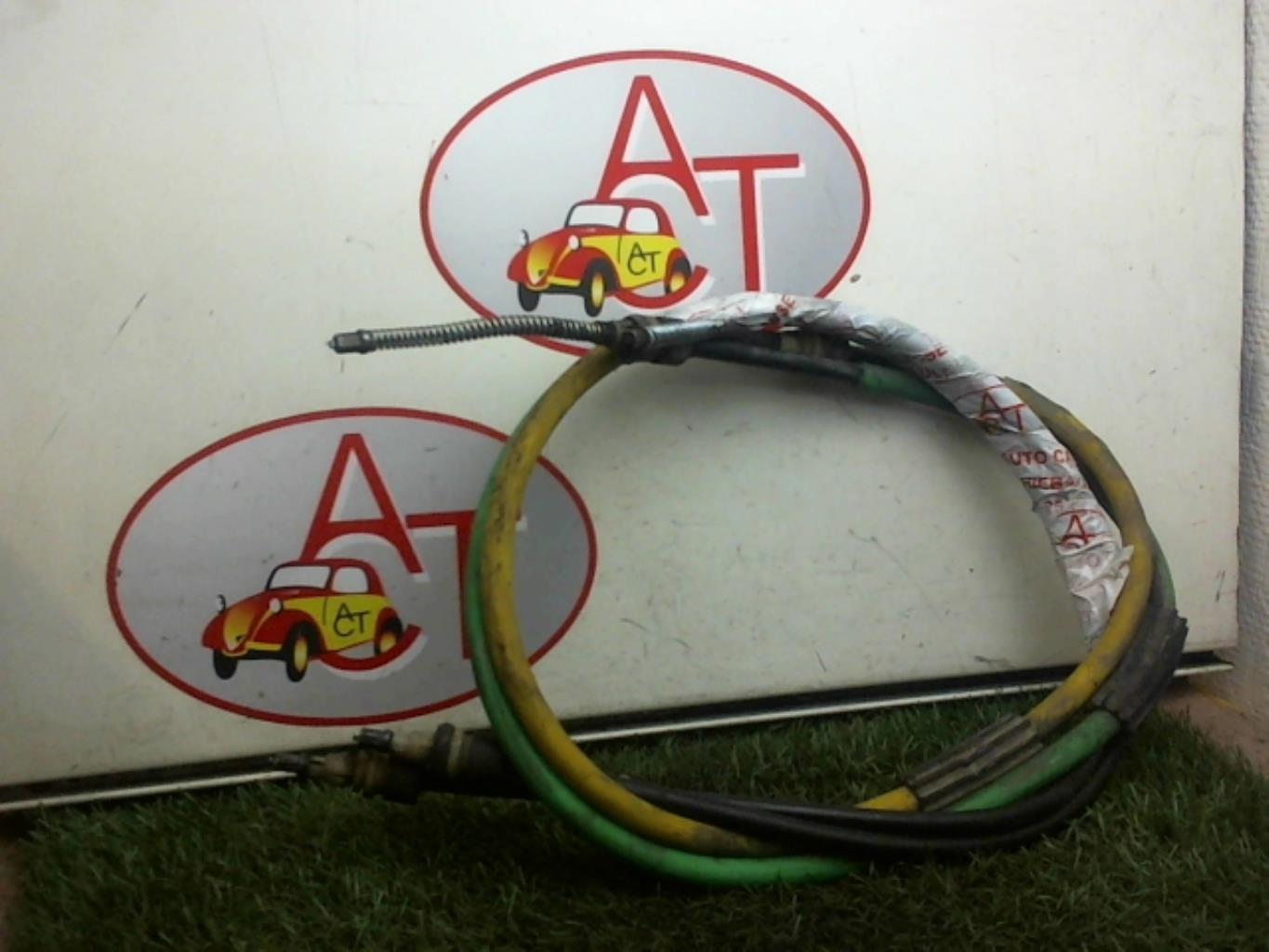 Cable de commande de frein à main