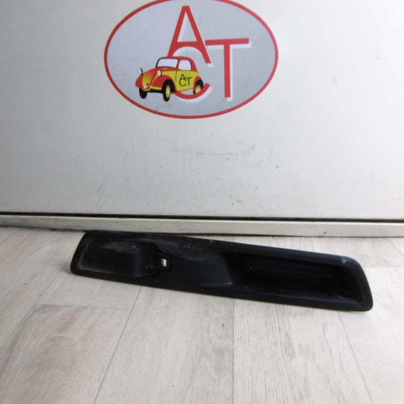 Interrupteur de leve vitre avant droit