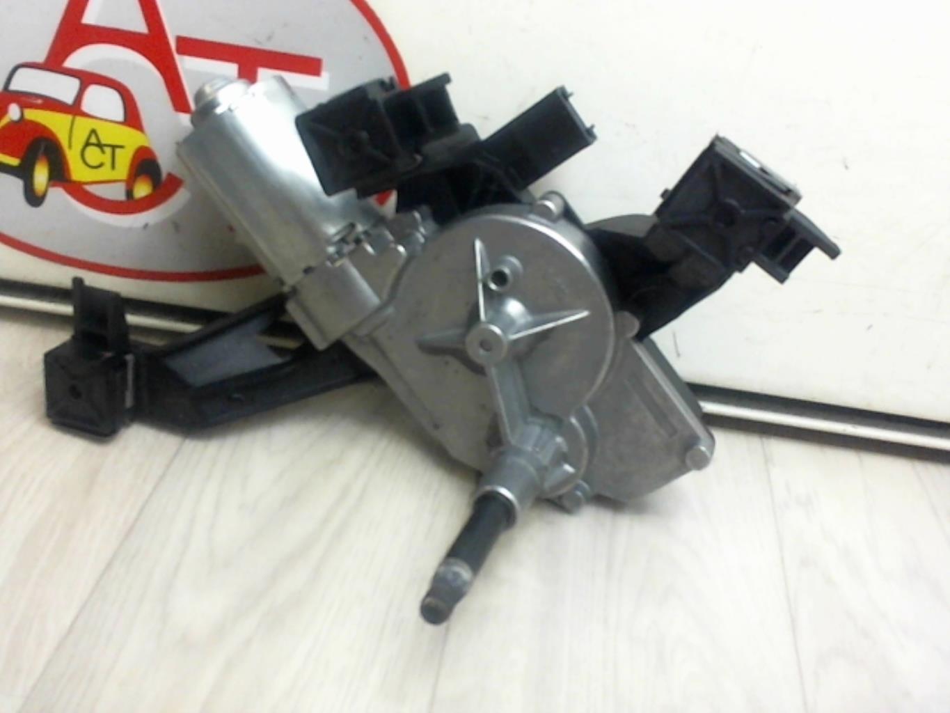 Moteur essuie glace arriere