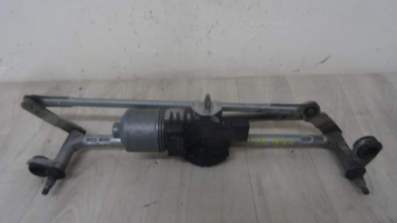 Moteur essuie glace avant