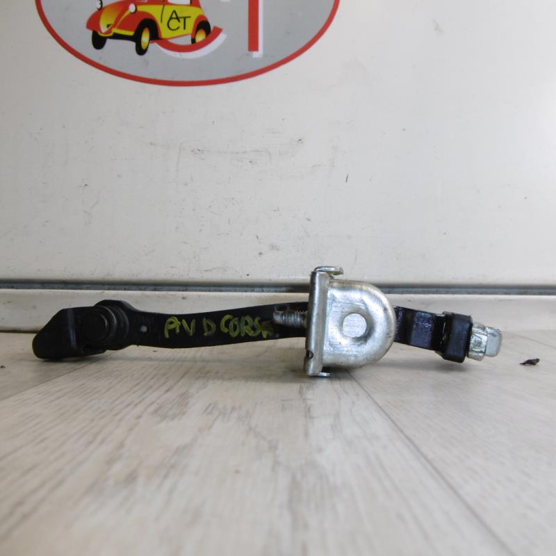 Tirant de porte avant droit
