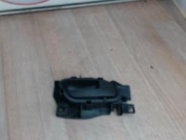 Poignee interieur avant droit