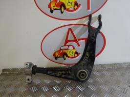 Triangle avant droit