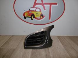 Aerateur tableau de bord avant gauche