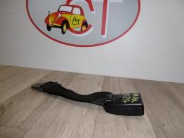 Attache ceinture arriere centrale