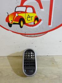 Aerateur tableau de bord avant gauche