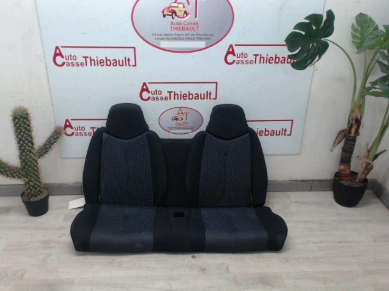 Banquette arriere