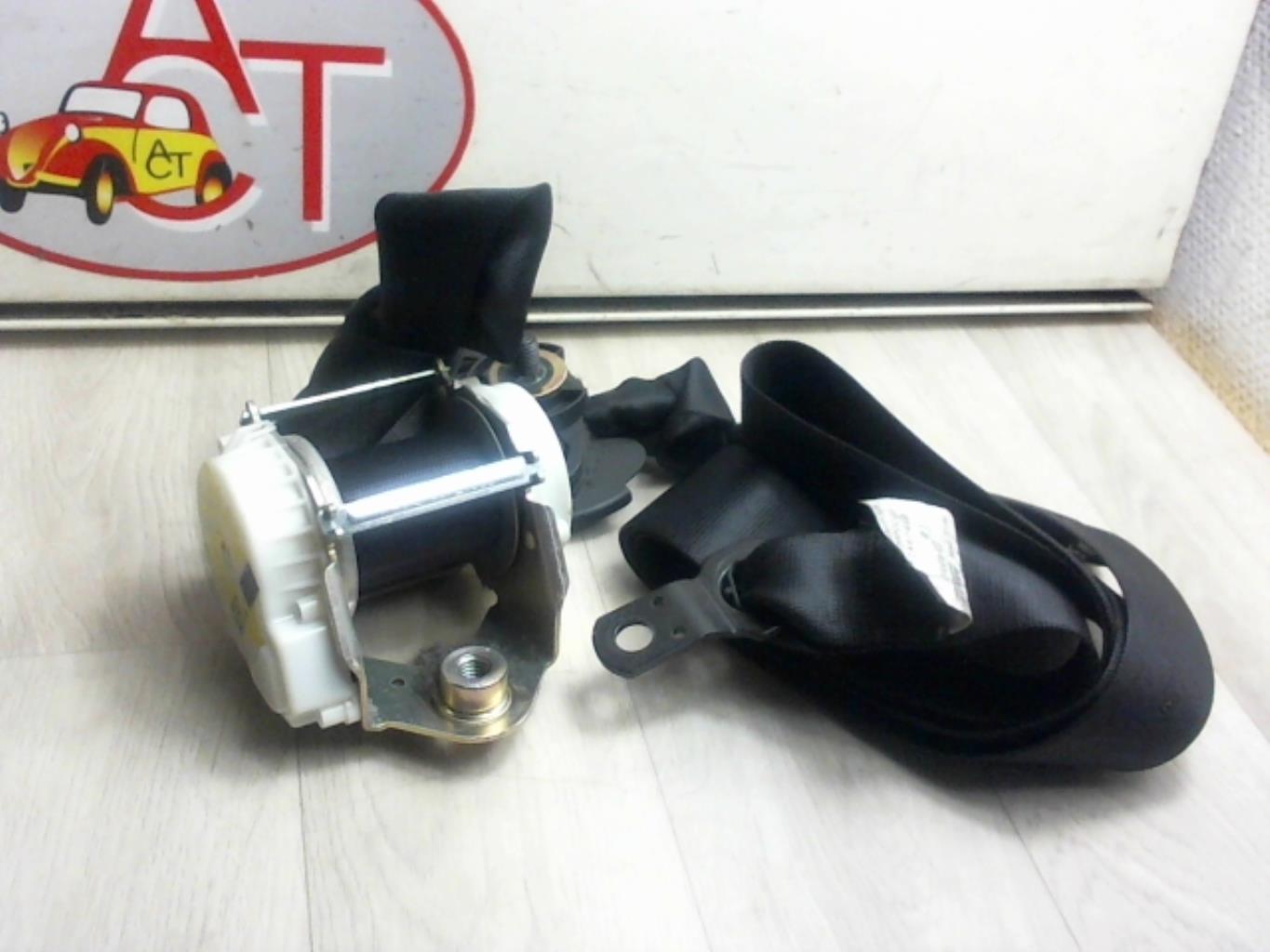 Ceinture avant gauche
