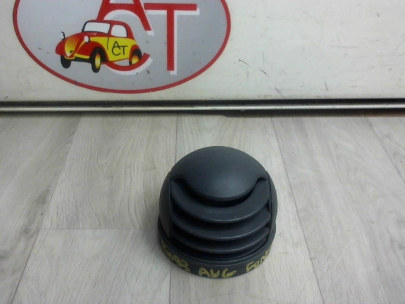 Aerateur tableau de bord avant gauche