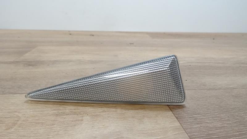 Ripetitore lampeggiante anteriore destro (Luci)