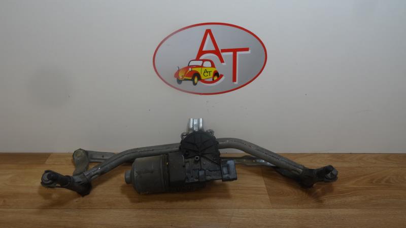 Moteur essuie glace avant
