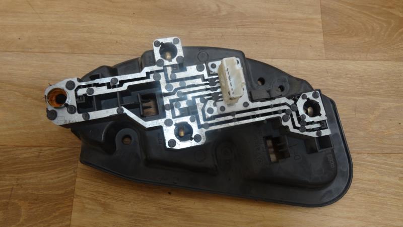 Base portalampade fanale posteriore destro