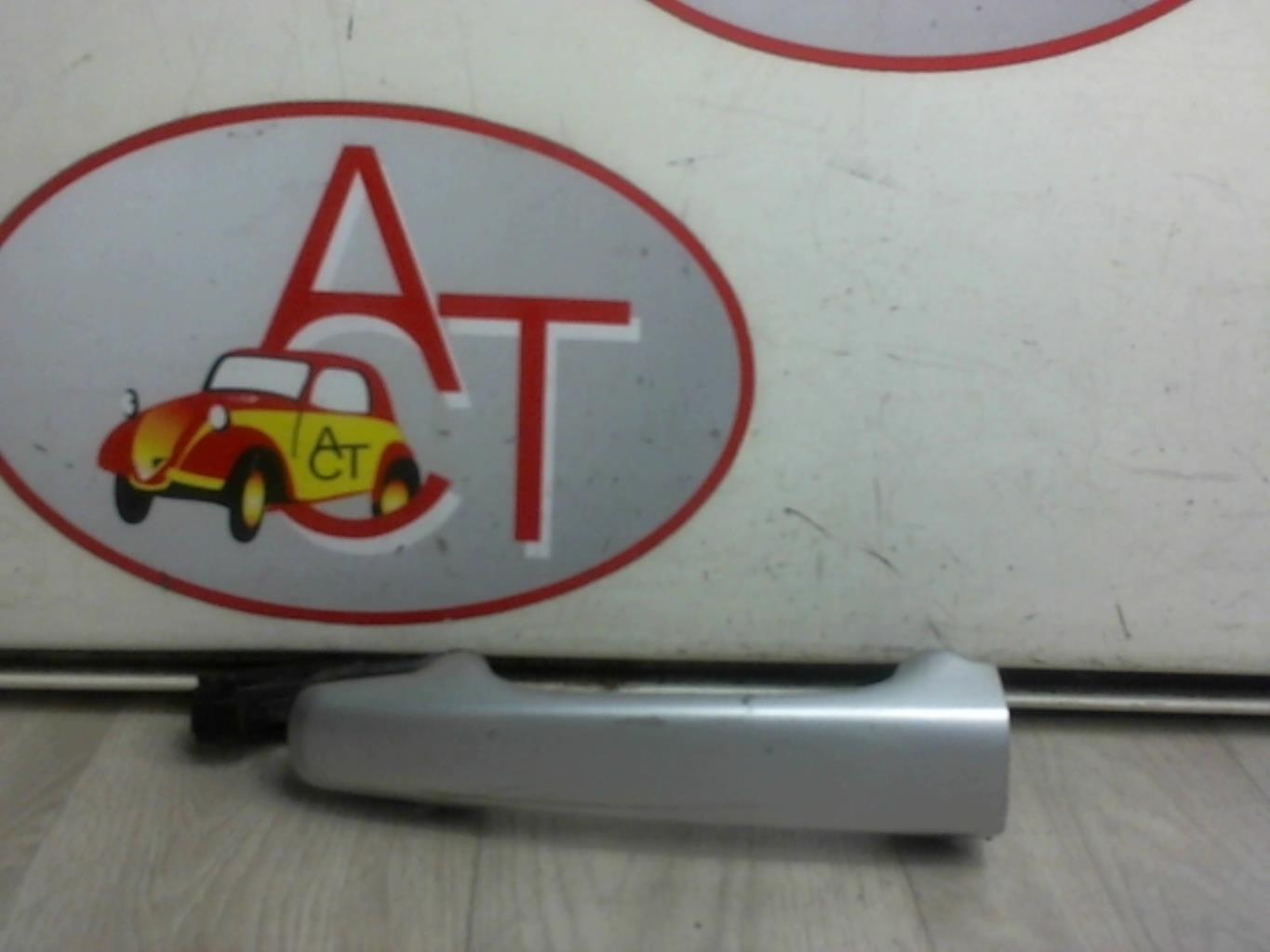 Maniglia portiera anteriore destra
