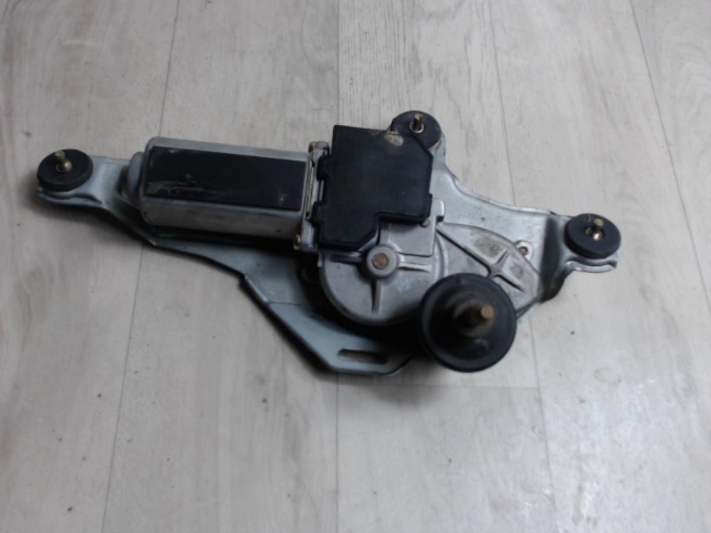 Moteur essuie glace arriere