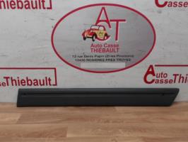 Baguette de porte arriere gauche 