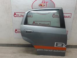Puerta trasera derecha