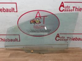 Vitre avant gauche