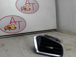 Aerateur tableau de bord avant droit