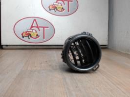 Aerateur tableau de bord avant gauche