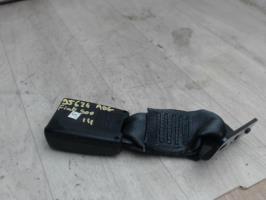 Attache ceinture arriere gauche