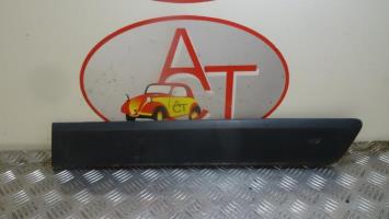 Baguette de porte arriere gauche 