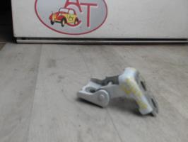 Cerniera portiera posteriore destra