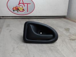 Poignee interieur avant gauche