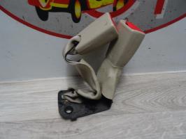 Attache ceinture arriere gauche