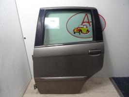 Puerta trasera izquierda
