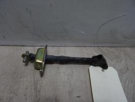 Tirant de porte avant droit