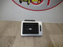 Aerateur tableau de bord avant droit