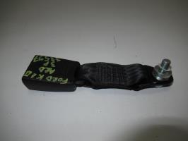 Attache ceinture arriere droit