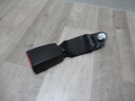 Attache ceinture arriere gauche