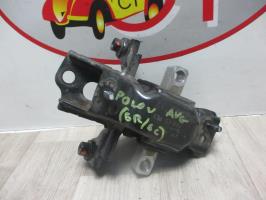 Support moteur gauche