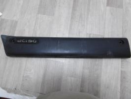 Baguette de porte avant gauche