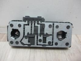 Base portalampade fanale posteriore sinistro